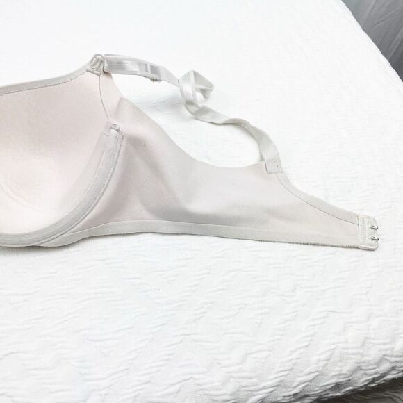 BUY 1 GET 1 FREE warners 34b white cream bra - Picture 7 of 8